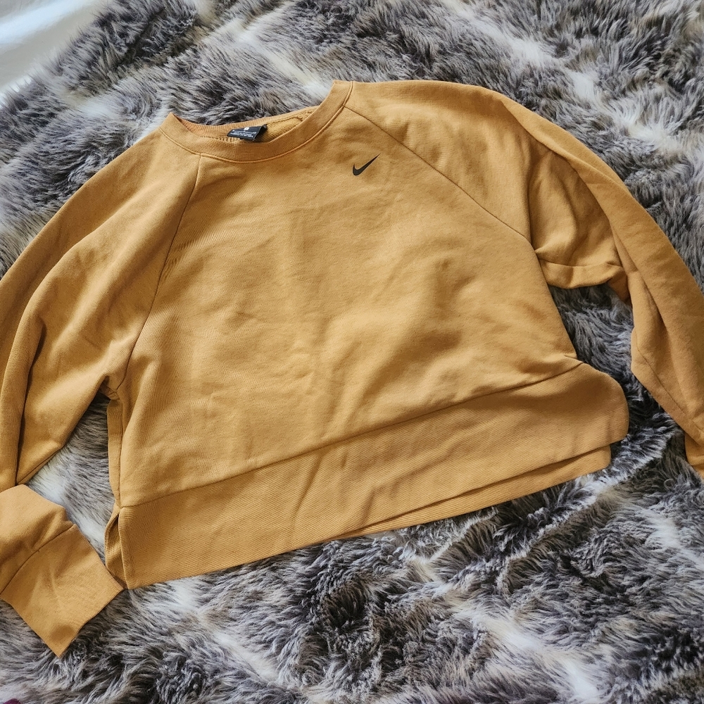 Nike sweatshirt.